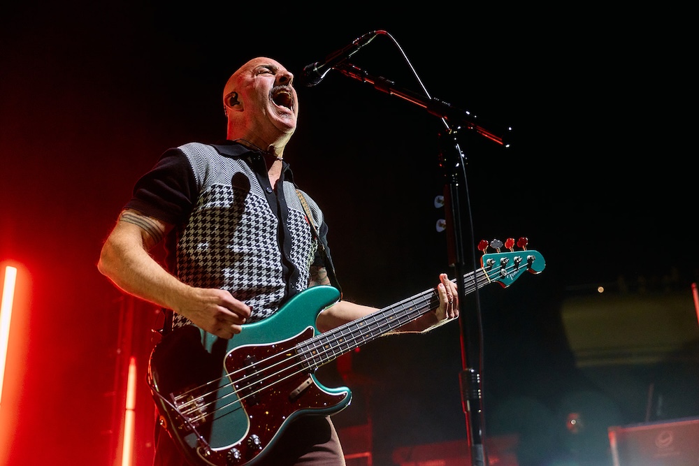 Live Shots: Rise Against and Alkaline Trio set a fire for Masonic crowd — Carmel-by-the-Sea Arts news