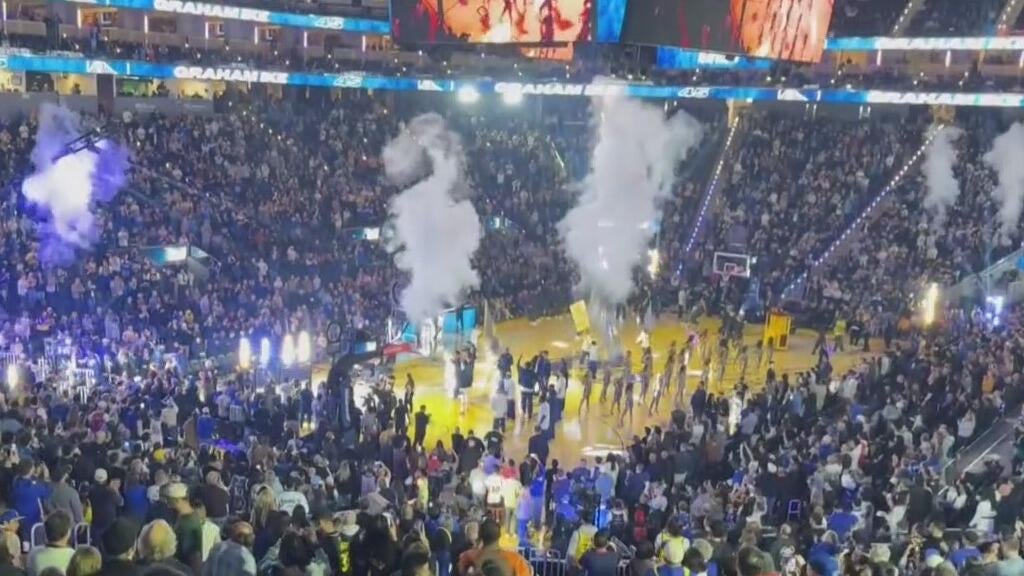Warriors fans pack Chase Center for home opener with championship hopes — CBS Bay Area (KPIX), Carmel-by-the-Sea Health news