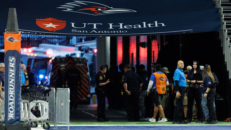 Military member dies after falling while rappelling from Alamodome's ceiling before UTSA vs. Navy game — KENS 5 (San Antonio), Carmel-by-the-Sea Sports news