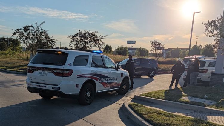 15-year-old riding electric scooter involved in crash near FM 1960, deputies say — KHOU 11 (Houston), Carmel-by-the-Sea Community news