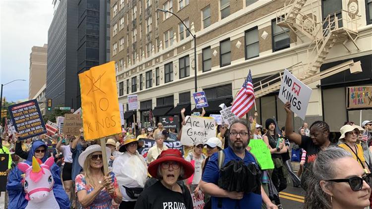 Thousands expected to show up for 'No Kings' protests in North Texas. Here's what you need to know — WFAA (Dallas-Fort Worth), Carmel-by-the-Sea Community news