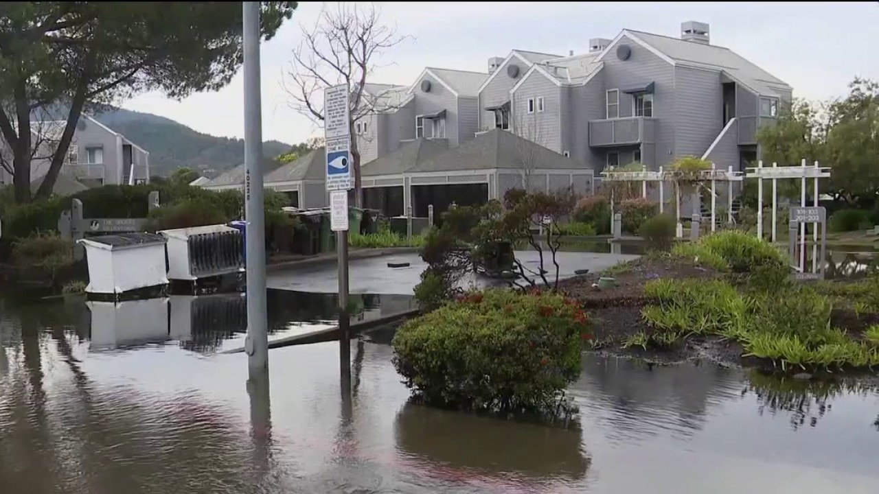North Bay is flooding from tides and it hasn't even rained — Carmel-by-the-Sea Community news