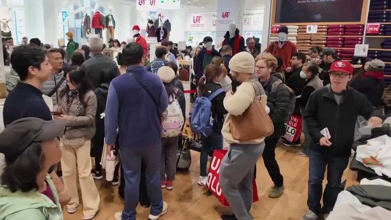 Crowds line up for grand opening of new Uniqlo store in SF — KTVU FOX 2 Bay Area, Carmel-by-the-Sea Business news