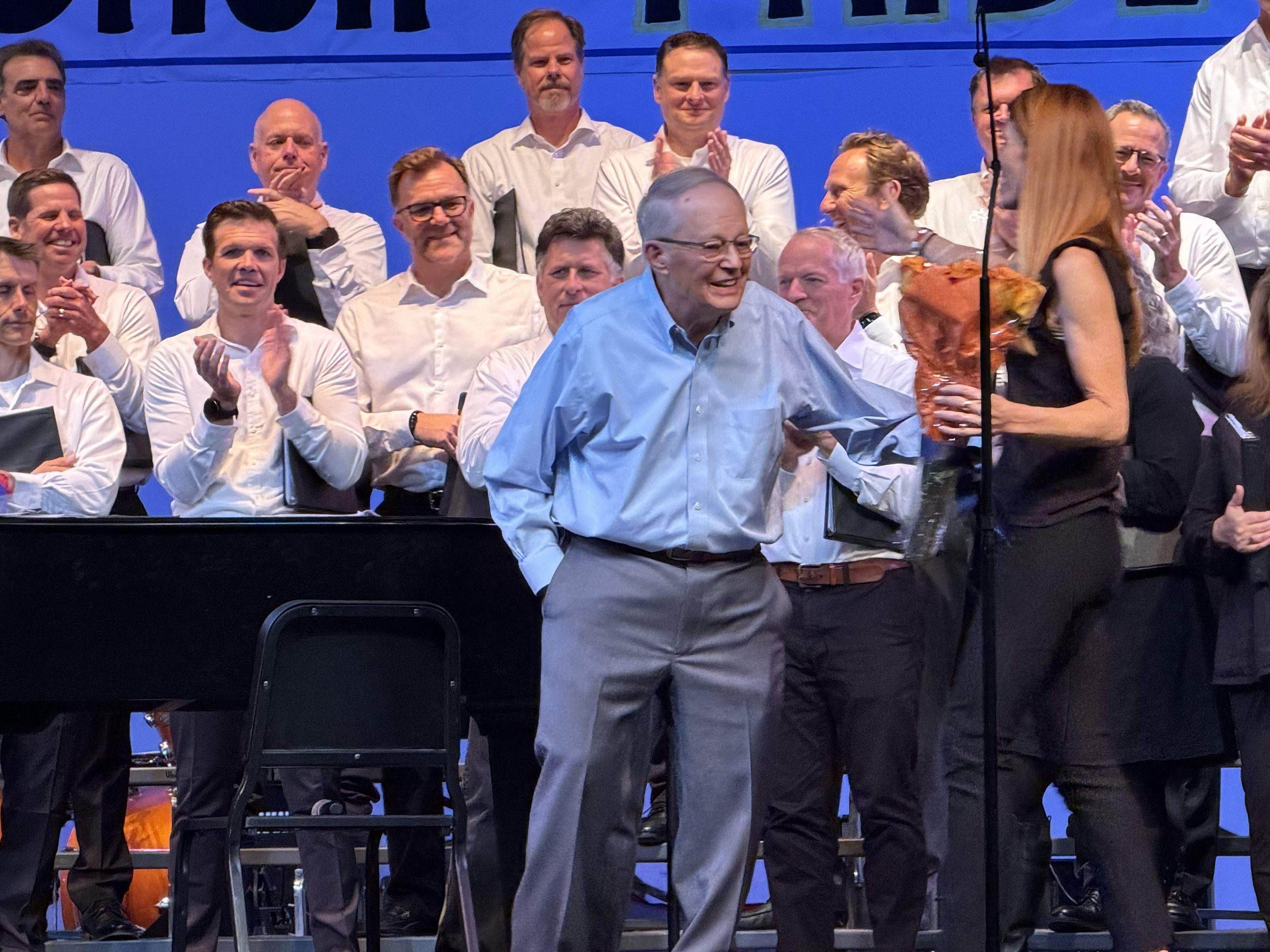 Dozens join legendary 87-year-old Bay Area choir director for impressive reunion performance — KTVU FOX 2 Bay Area
