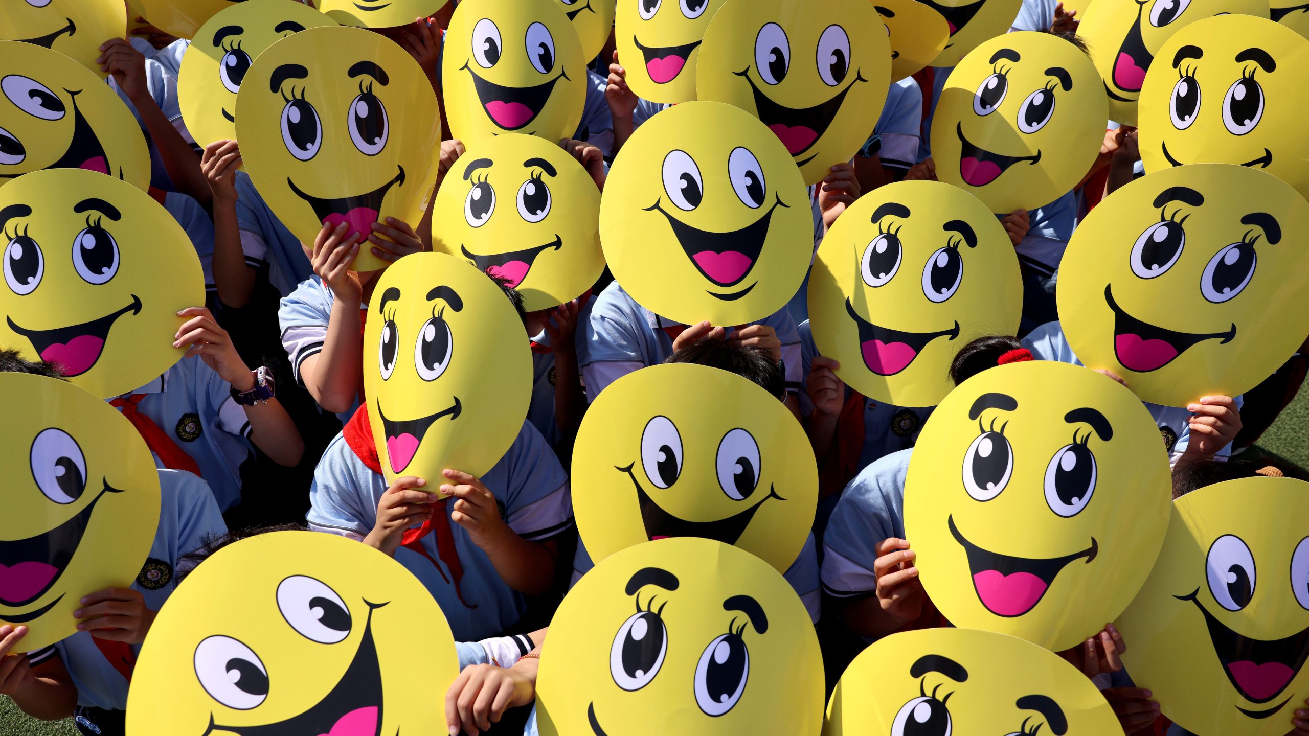 Want to improve your mood and your health? Smile more often, experts suggest — KTVU FOX 2 Bay Area, Carmel-by-the-Sea Health news