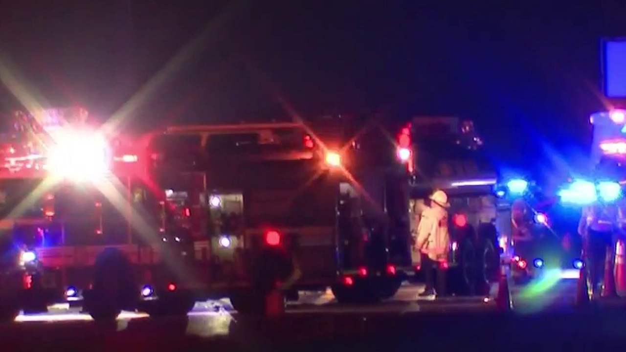 Florida Turnpike crash kills 6, including 3 siblings headed to Halloween Horror Nights — Carmel-by-the-Sea Community news